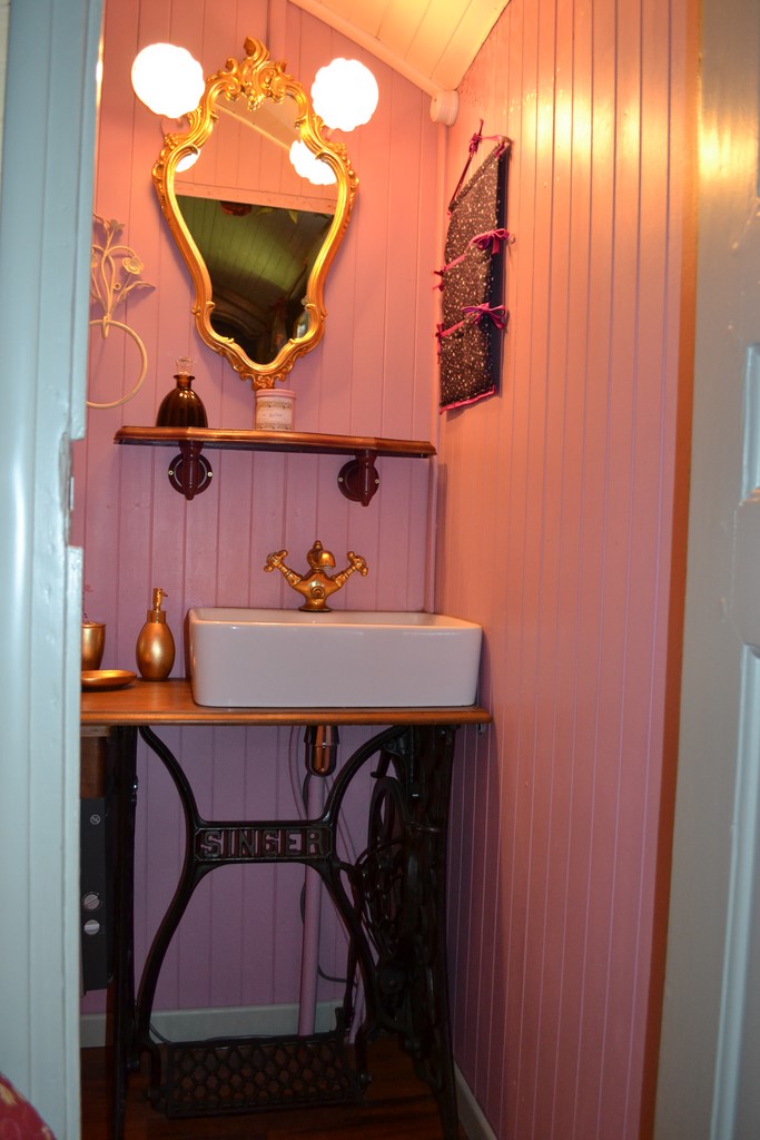 la salle de bain de la roulotte