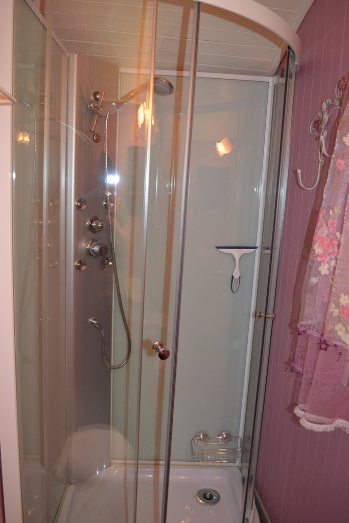 la douche de la roulotte