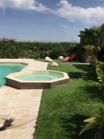 piscine avec pataugeoire